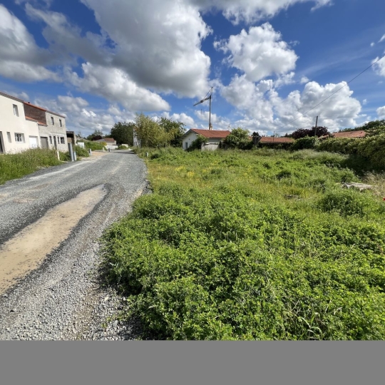  GLOBALES SOLUTIONS IMMOBILIERES : Terrain | VERTOU (44120) | 380 m2 | 120 000 € 