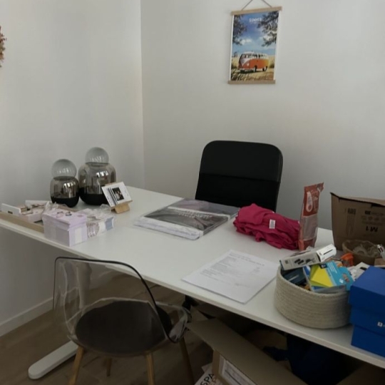 GLOBALES SOLUTIONS IMMOBILIERES : Local / Bureau | BASSE-GOULAINE (44115) | 242 m2 | 527 850 €   GLOBALES SOLUTIONS IMMOBILIERES : Local / Bureau | BASSE-GOULAINE (44115) | 242 m2 | 527 850 €