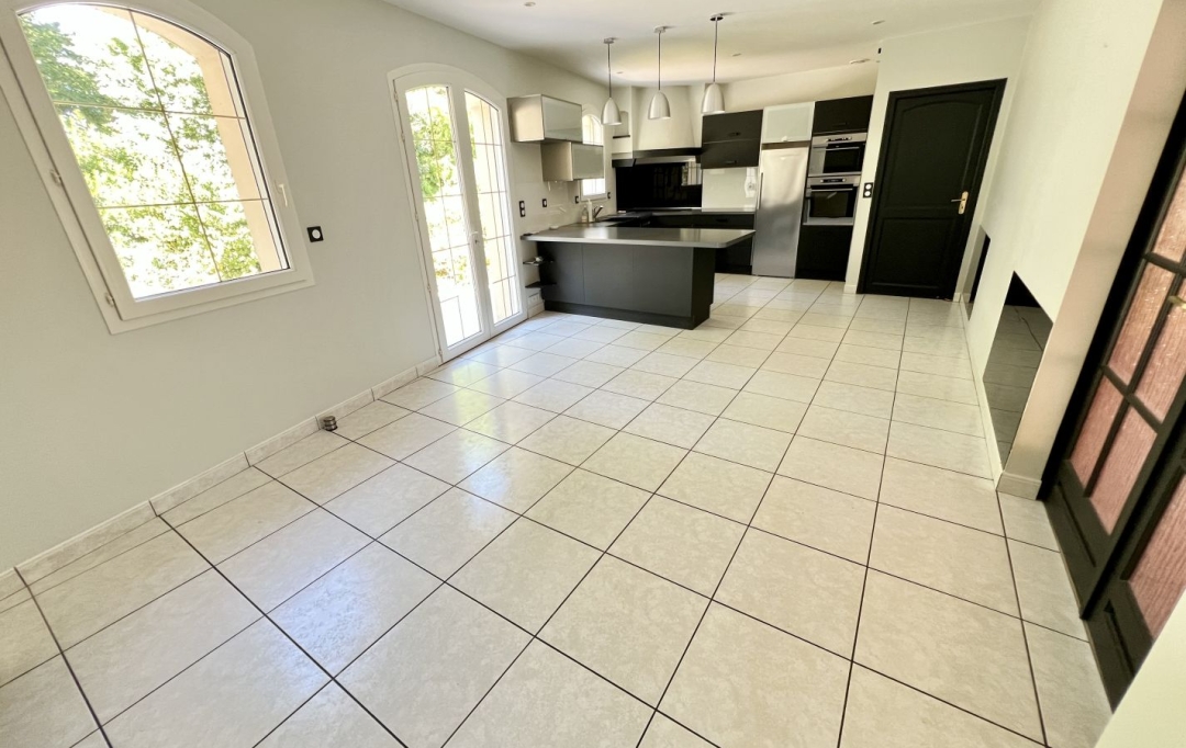 GLOBALES SOLUTIONS IMMOBILIERES : Domain / Estate | VERTOU (44120) | 200 m2 | 563 750 € 