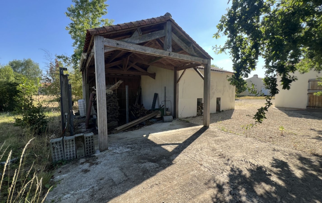GLOBALES SOLUTIONS IMMOBILIERES : Domain / Estate | VERTOU (44120) | 200 m2 | 563 750 € 