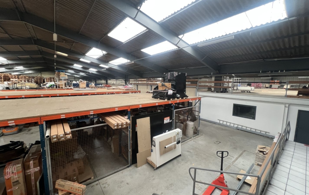 GLOBALES SOLUTIONS IMMOBILIERES : Local / Bureau | LES SORINIERES (44840) | 4 090 m2 | 2 995 000 &euro; 