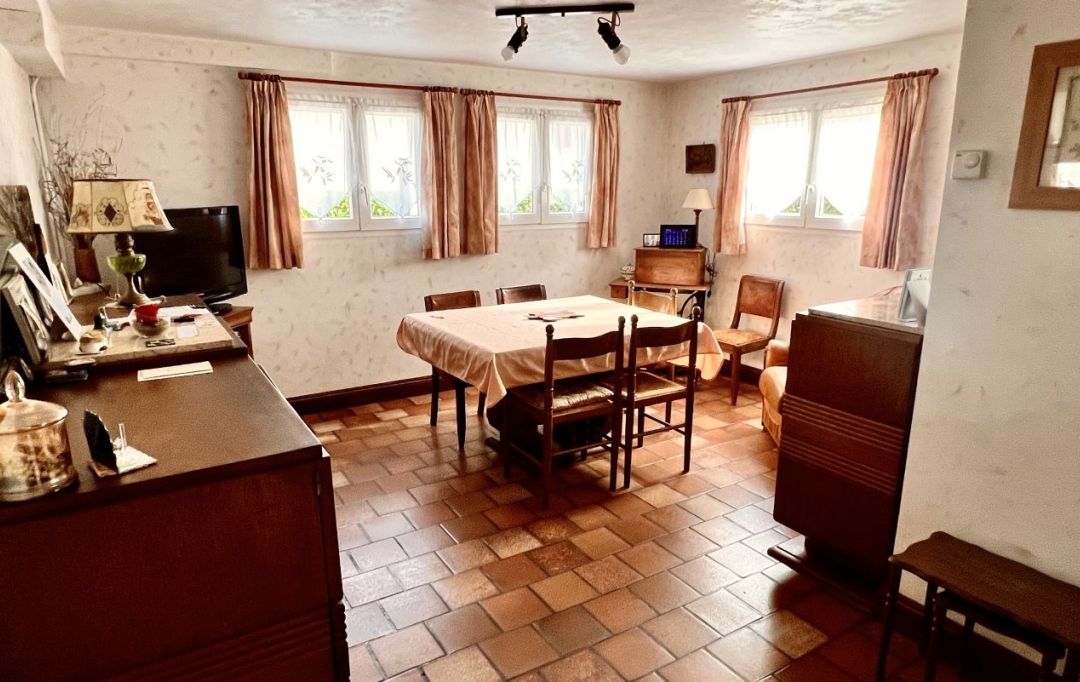 GLOBALES SOLUTIONS IMMOBILIERES : Maison / Villa | HAUTE-GOULAINE (44115) | 140 m2 | 295 000 &euro; 