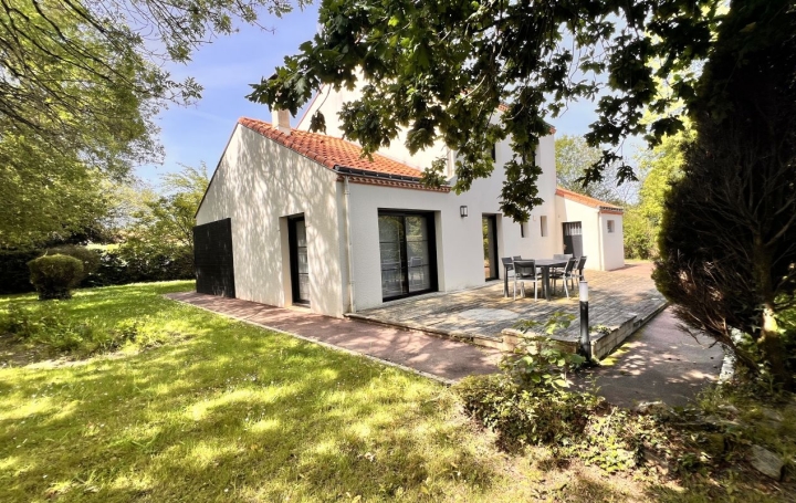 Maison   VERTOU  155 m2 598 000 € 